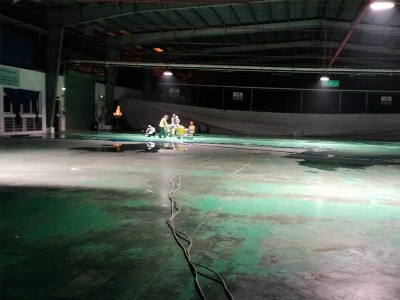 Factory floor polishing construction